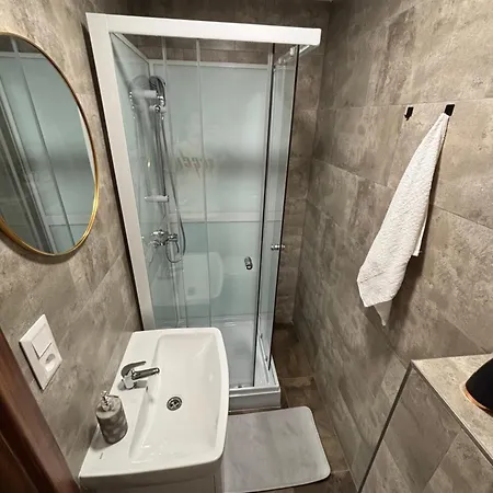 Apartament Velky Moderny V Srdci Mesta *