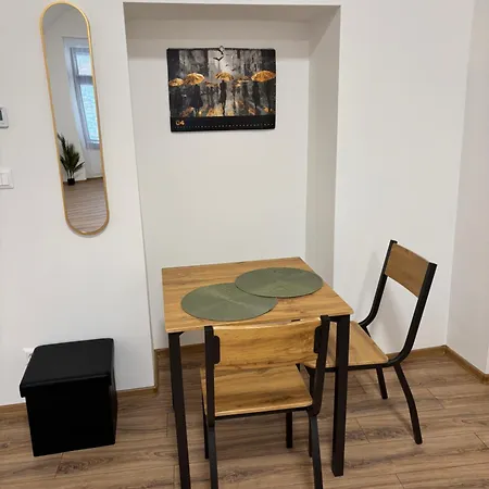Apartment Velky Moderny V Srdci Mesta Presov