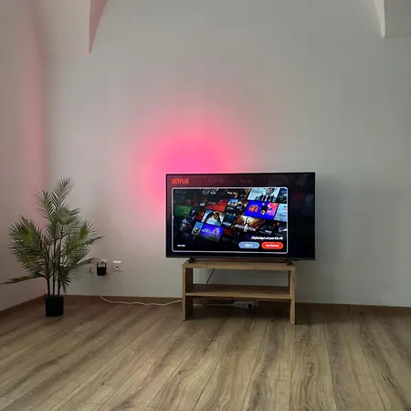 Velky Moderny V Srdci Mesta Apartmán Presov