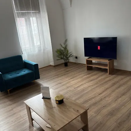 Apartmán Velky Moderny V Srdci Mesta Presov